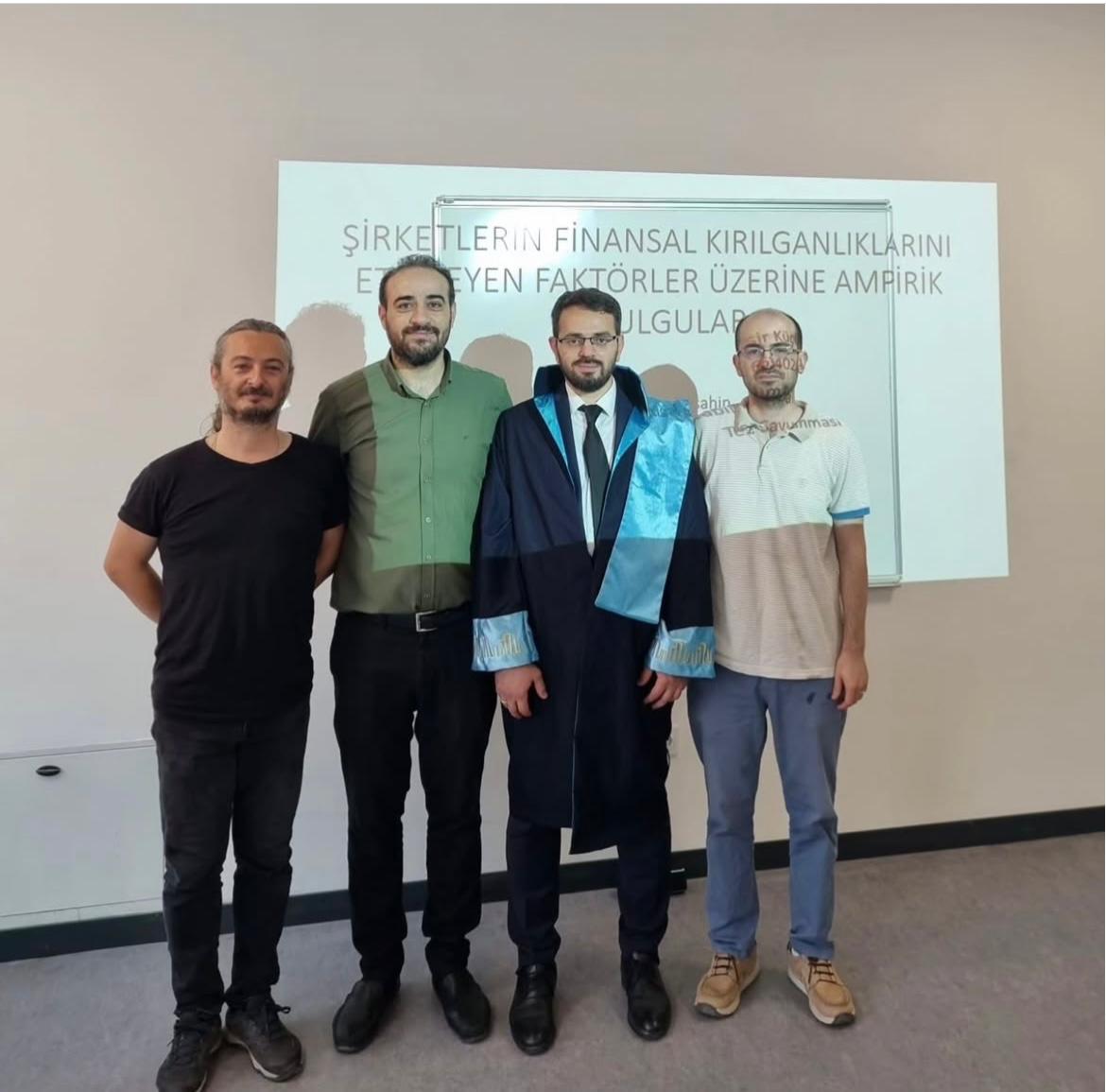 Bölümümüz Arş. Gör. Yasir KÜÇÜKŞAHİN Doktorasını Tamamlayarak Doktor ünvanını almıştır